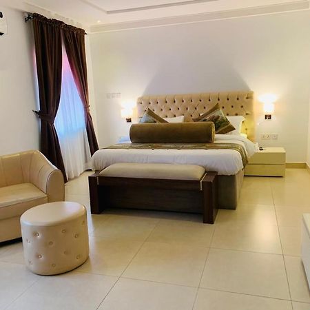 Swiss Pearl Continental Suite Wupa Buitenkant foto