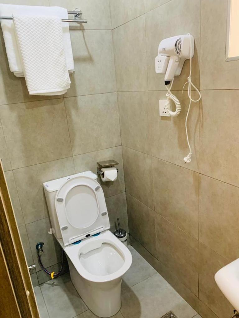 Swiss Pearl Continental Suite Wupa Buitenkant foto
