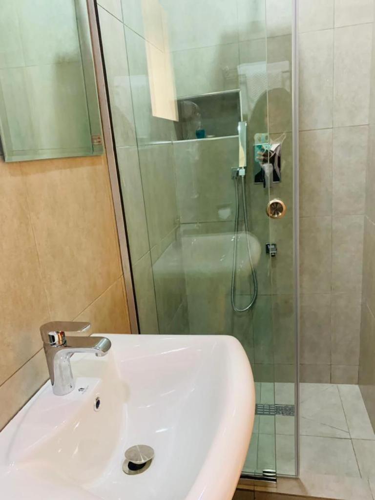 Swiss Pearl Continental Suite Wupa Buitenkant foto